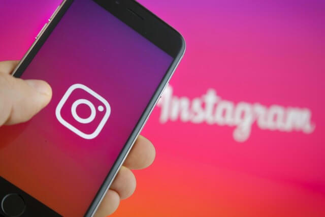 how to screenshot instagram without notification